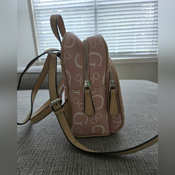 🎒Pre-Owned GUESS Pink Mini Backpack -Logo Print - Picture 3 of 8